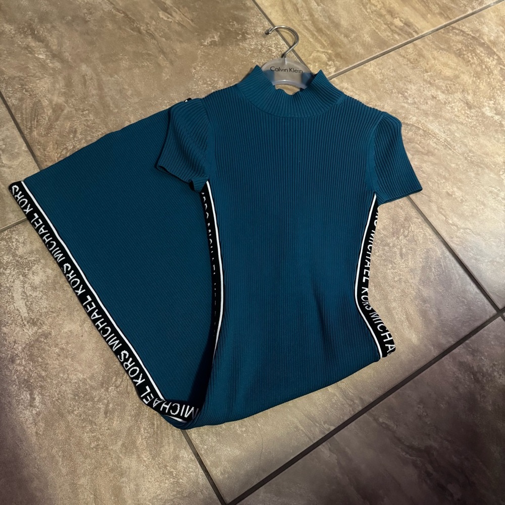 Michael Kors Lagoon Body-con Ribbed Dress - Picture 3 of 6